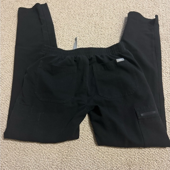 Figs Women's Straight Leg Pants - Black - Picture 4 of 5